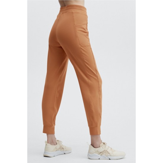 ThermaFlex High-Waisted Pocket Yoga Jogger Sequoia